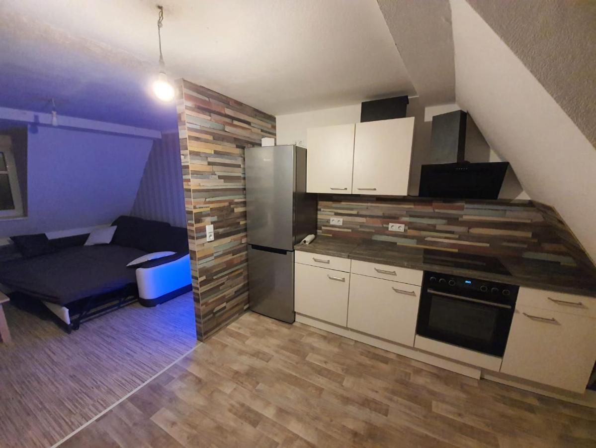 Wolmirstedt Gemuetliche Dachwohnung Mit Kleiner Oder Grosser Dachterrasse Nebeneinander מראה חיצוני תמונה