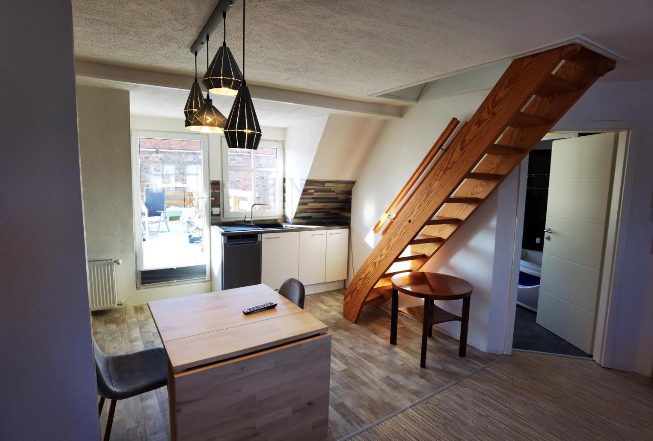 Wolmirstedt Gemuetliche Dachwohnung Mit Kleiner Oder Grosser Dachterrasse Nebeneinander מראה חיצוני תמונה