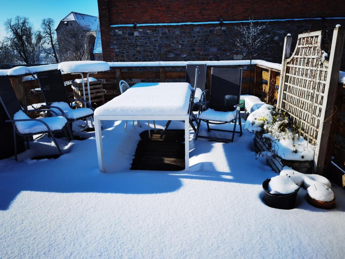 Wolmirstedt Gemuetliche Dachwohnung Mit Kleiner Oder Grosser Dachterrasse Nebeneinander מראה חיצוני תמונה