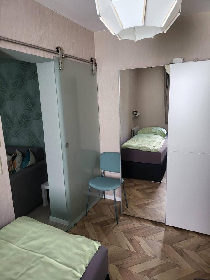 Wolmirstedt Gemuetliche Dachwohnung Mit Kleiner Oder Grosser Dachterrasse Nebeneinander מראה חיצוני תמונה