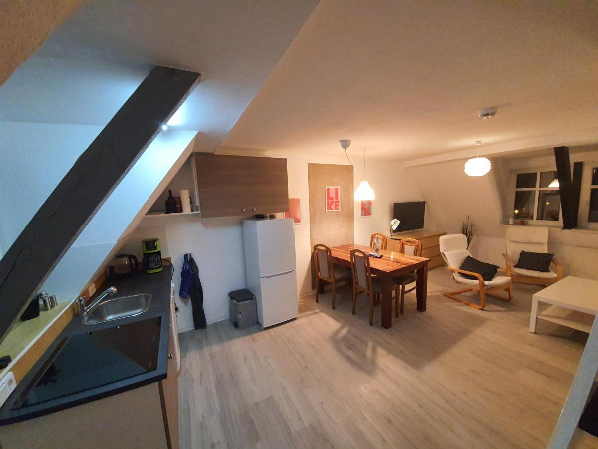 Wolmirstedt Gemuetliche Dachwohnung Mit Kleiner Oder Grosser Dachterrasse Nebeneinander מראה חיצוני תמונה
