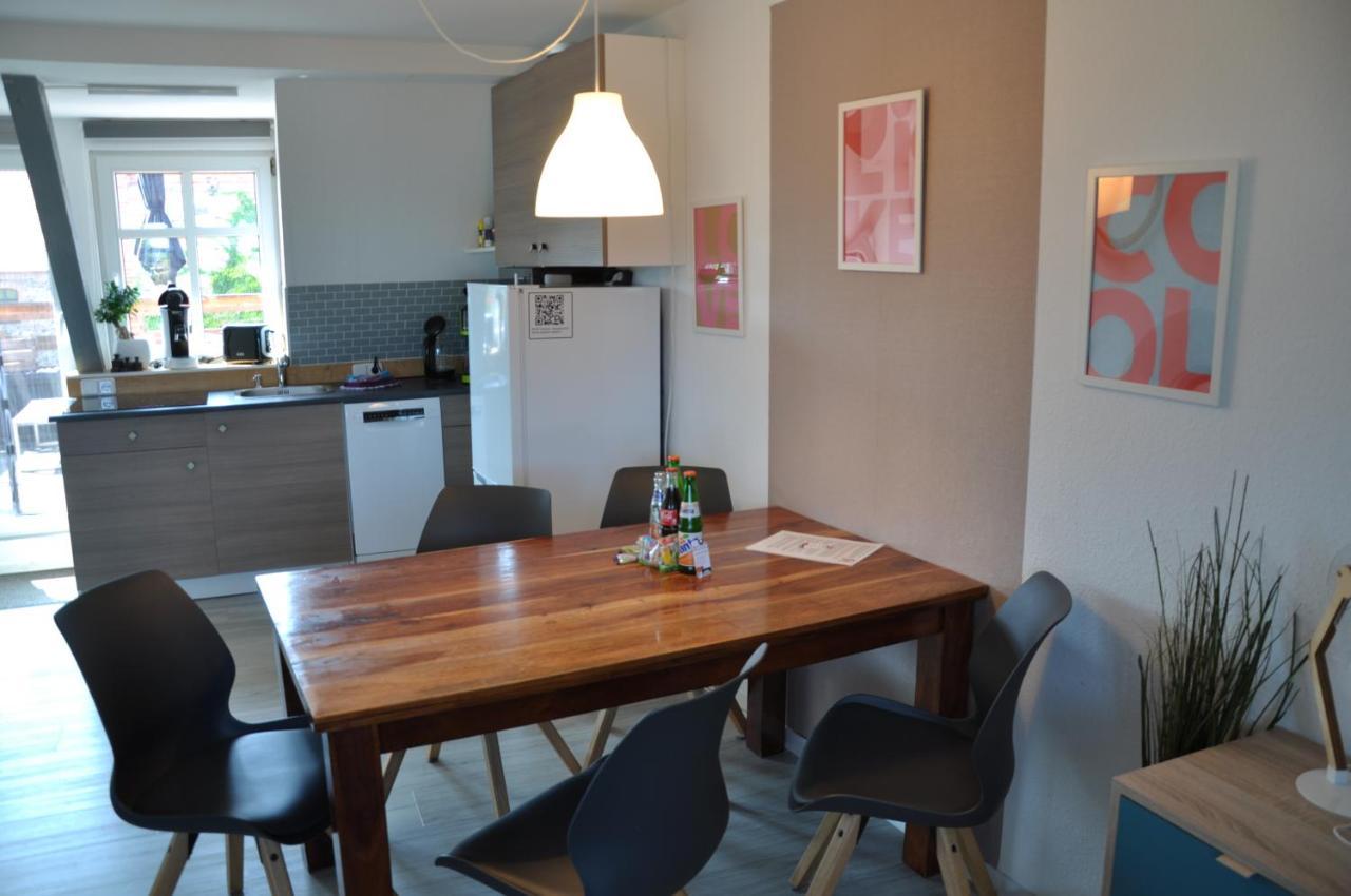 Wolmirstedt Gemuetliche Dachwohnung Mit Kleiner Oder Grosser Dachterrasse Nebeneinander מראה חיצוני תמונה