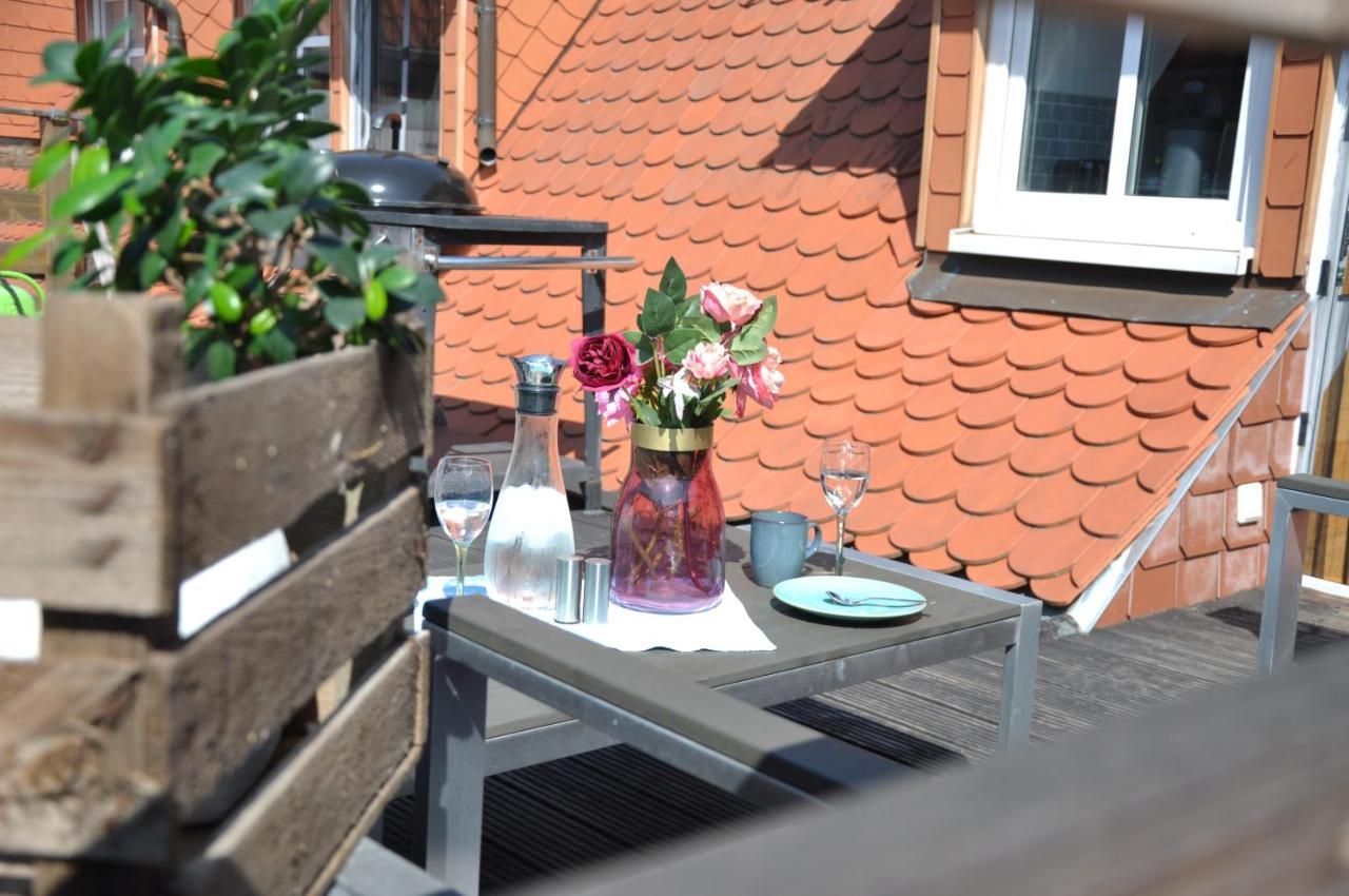 Wolmirstedt Gemuetliche Dachwohnung Mit Kleiner Oder Grosser Dachterrasse Nebeneinander מראה חיצוני תמונה